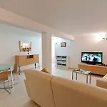 别墅 In Spain With Private Pool & Garden *